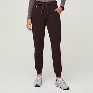 Figs Women's Brown Zamora Jogger Scrub Pants in Small Brown
